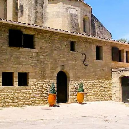 Gite En Provence Proche Avignon Sauveterre  Екстериор снимка