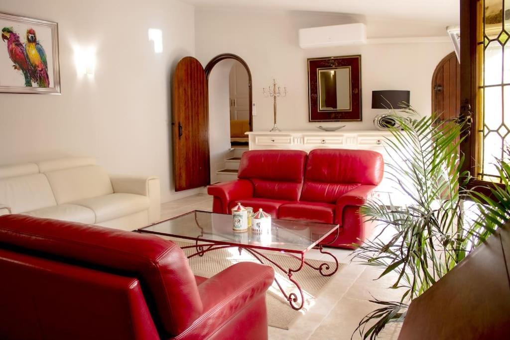 Gite En Provence Proche Avignon Sauveterre  Екстериор снимка