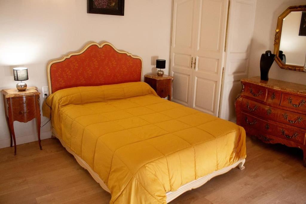 Gite En Provence Proche Avignon Sauveterre  Екстериор снимка