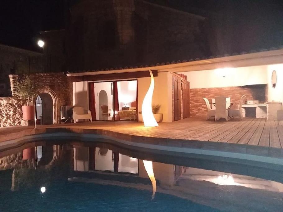 Gite En Provence Proche Avignon Sauveterre  Екстериор снимка